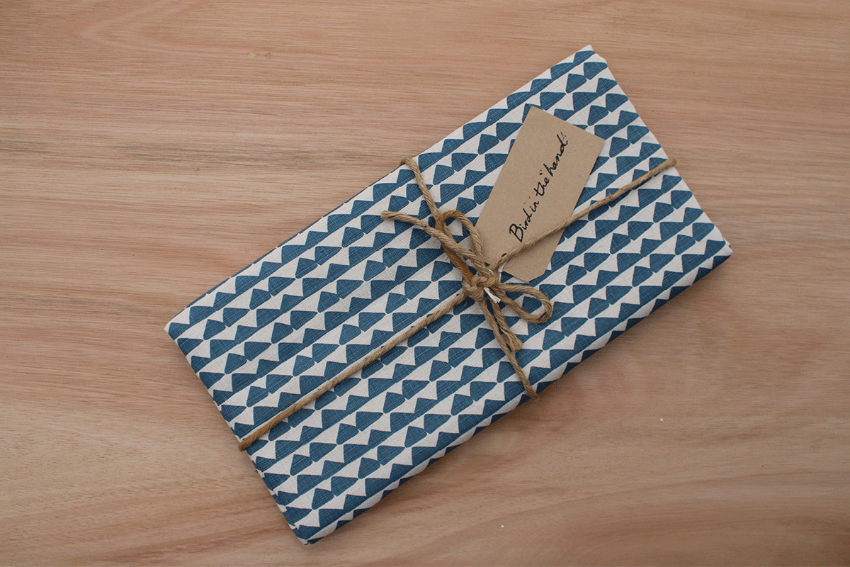 MALIGOE - Indigo on linen (0.96m)
