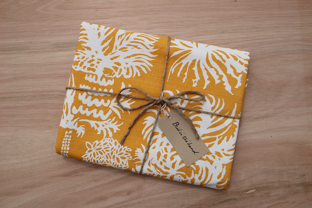PALMS - Saffron on linen (3.4m)